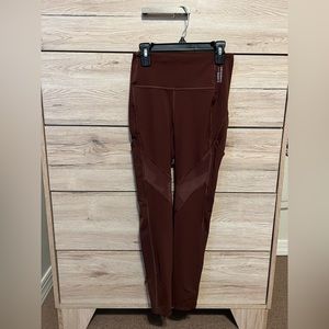 Lulu Lemon Athletica Barry Leggings
